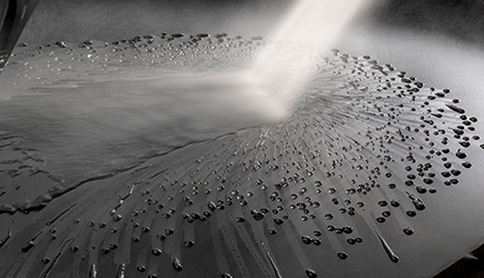 過酷な気象環境にも負けない優れた耐候性能