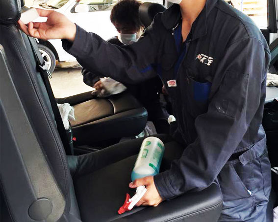 ルームクリーニング作業例