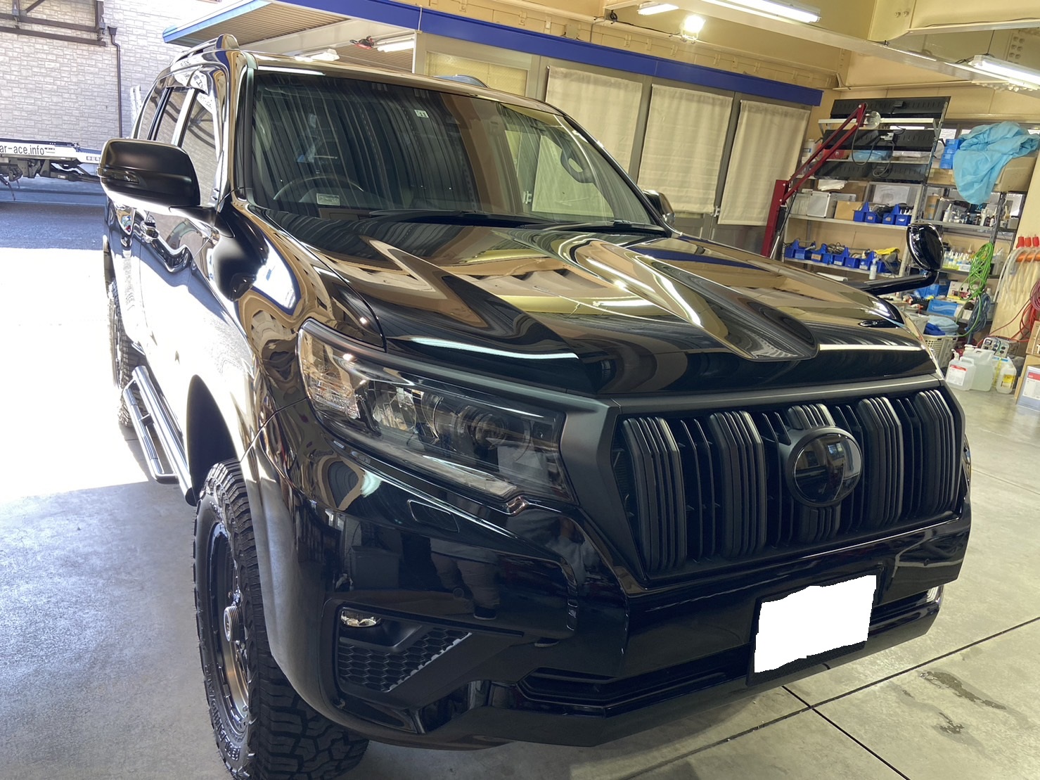 ジジ　新型ディフェンダー110　フロントガラス　ピュアゴースト IMG_0055.jpg